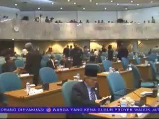 DPRD DKI Ngotot ke ke Luar Negeri