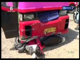 Tabrakan Beruntun, Bus Lindas 2 Sepeda Motor