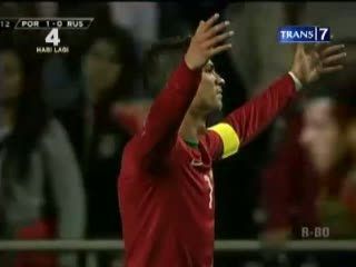 CR7 cs Beri Kekalahan Perdana untuk Rusia