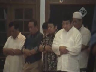 Sejumlah Fungsionaris PDIP Datangi Rumah Duka Alm Taufiq Kiemas