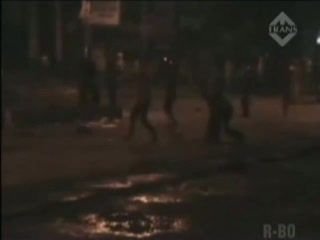 Unjuk Rasa, Mahasiswa Bentrok dengan Polisi dan Warga
