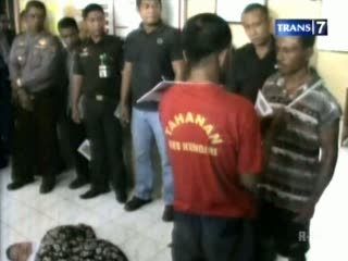 Keluarga Korban Pembunuhan Mengamuk