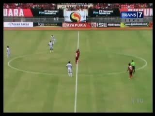 ISL: Persipura Bantai Persisam