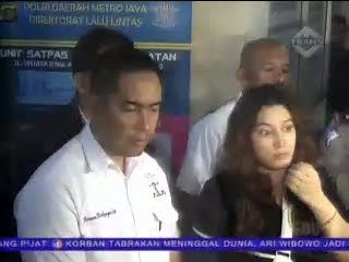 Tabrak Mobil Jane Shalimar, Sopir Taksi Belum Jadi Tersangka