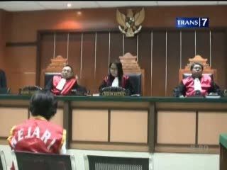 Bidan Penjual Bayi Dituntut 15 Tahun Penjara