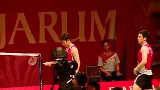 Pesona Lee Yong Dae Bius Istora
