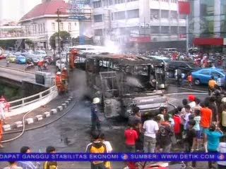 Bus Transjakarta Terbakar Habis 