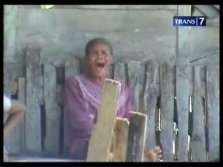 Bentrok 2 Desa, 6 Rumah Hancur