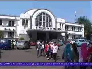 Dapat Subsidi, Tarif KRL Diturunkan