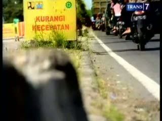 Jalan Rusak, Pantura Macet Total