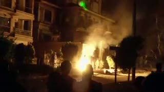 Markas Besar Ikhwanul Muslimin Dibom Molotov
