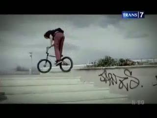 Ambisi Street BMX Taklukkan Rintangan Berbagai Kota di Italia