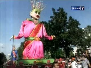 Sampah Menggunung Pasca Jakarnaval