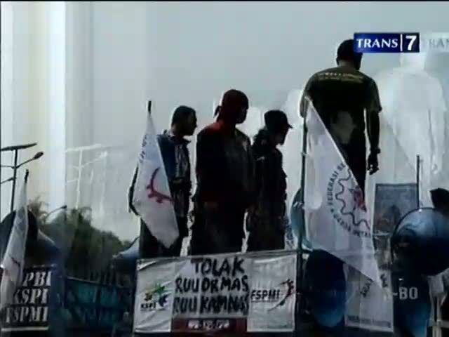 UU Ormas Disahkan Parlemen Jalanan Menolak