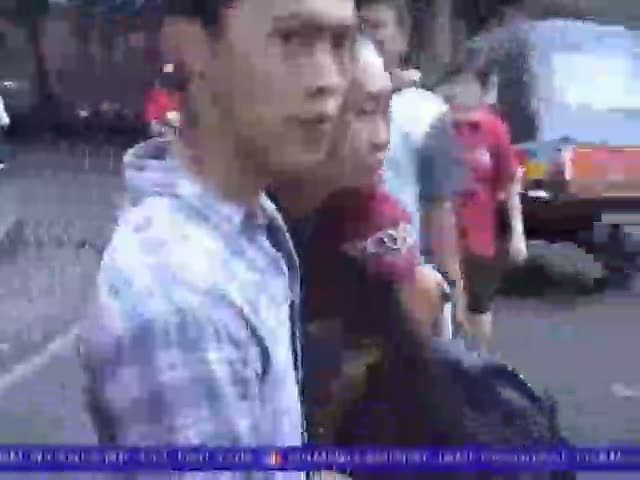 Pemprov DKI Bongkar PKL Dini Hari