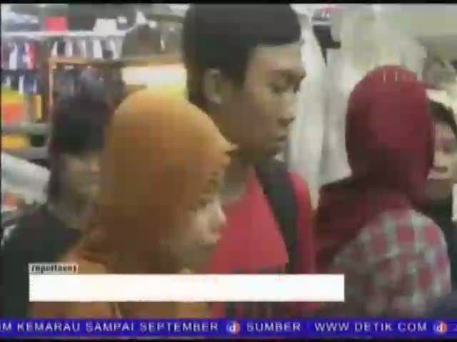 Kebutuhan Sekolah Diserbu Pembeli