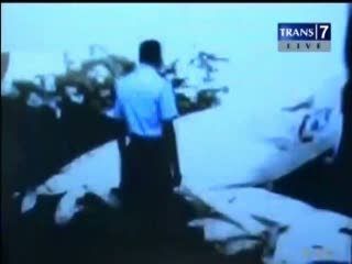Pesawat Latih Jatuh, Pilot Tewas