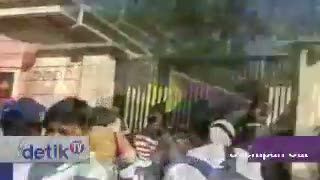 Konsulat AS di Bolivia Dilempari Cat 