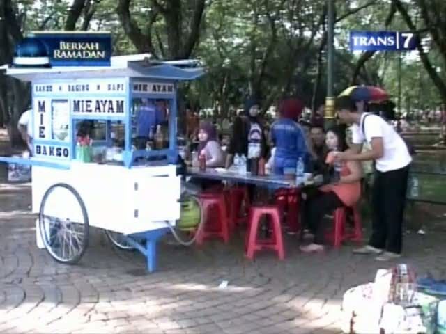 PKL Monas Kian Terpinggirkan