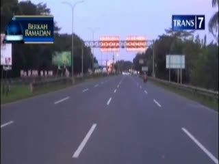 Protes Relokasi Terminal, Jalur Tol Diblokir