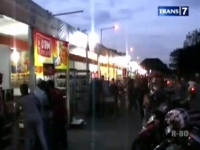 Bazar Masjid Agung Surabaya Tampung PKL