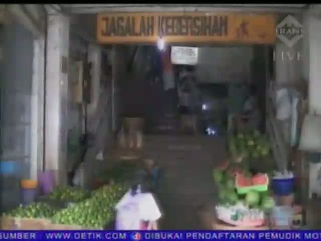 Pedagang Sediakan Alternatif Cabai Busuk