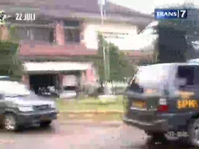 Perampok Beraksi di Bulan Suci