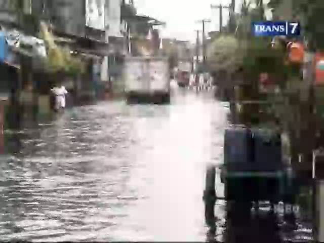 Hujan Sehari, Jakarta Terendam Banjir