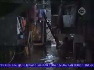 Banjir Kp Pulo Semakin Tinggi Mencapai 3 Meter