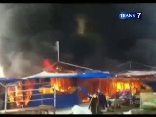 Jelang Lebaran, Ratusan Kios Terbakar