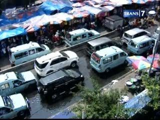PKL Tanah Abang Merampas Hak Pengguna Jalan