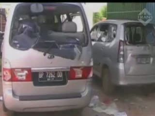 Buruh Ngamuk, 7 Mobil Mewah & Ruang Kantor Hancur