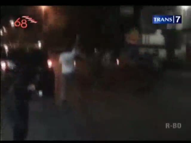 Penangkapan Pencuri Motor Ricuh, Ibu Tersangka Hadang Polisi