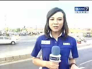 Pemudik Motor Nyaris Nyasar Masuk Tol