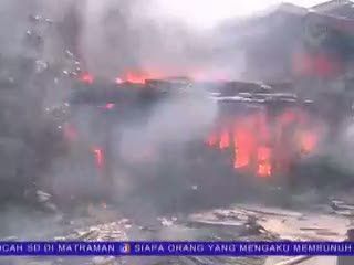 Ditinggal Mudik, Puluhan Kontrakan Terbakar
