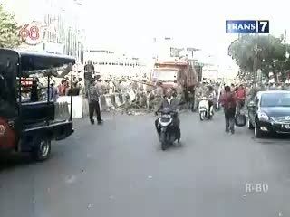 Ditertibkan, PKL Tanah Abang Bingung