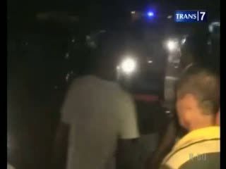 Macet, Wisatawan Bentrok dengan Warga