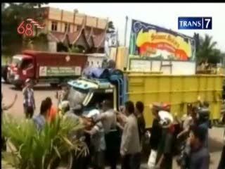 Warga Mengamuk di Jalan Lintas Sumatera