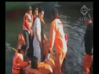 Kapal Tenggelam, 9 Orang Tewas