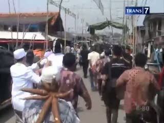Unik! Menikah dengan Seserahan 1 Truk Singkong