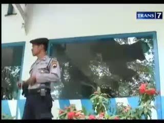 Motor Ditilang, Pos Polisi Dirusak Massa