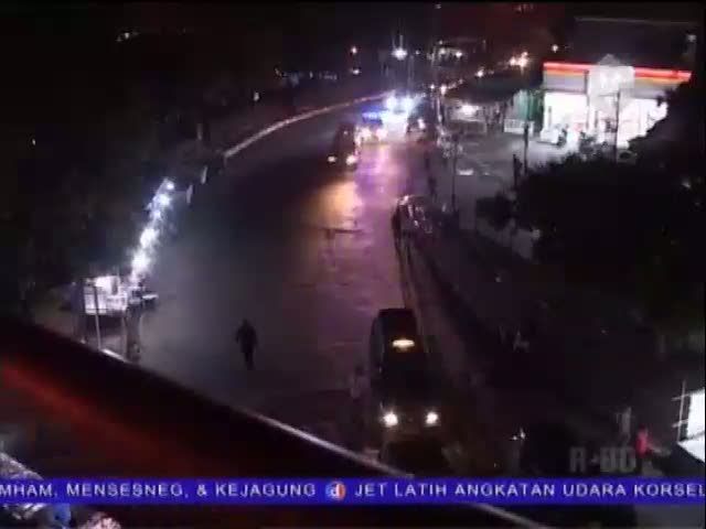 Jalan Layang Menjadi Tempat Bercengkerama