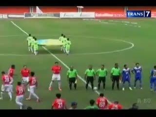 Imbang, Laga Persija-Persib Diwarnai Keributan Suporter