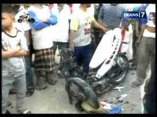 Ugal-ugalan, 2 Pengendara Motor Kritis