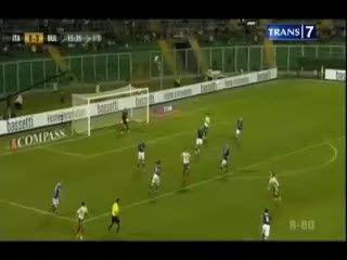 Gilardino Menagkan Italia, Jerman Rajai Grup C