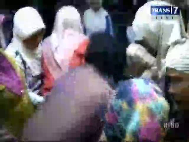 Ditabrak Mobil TNI AL, 2 Jenazah Disambut Histeris