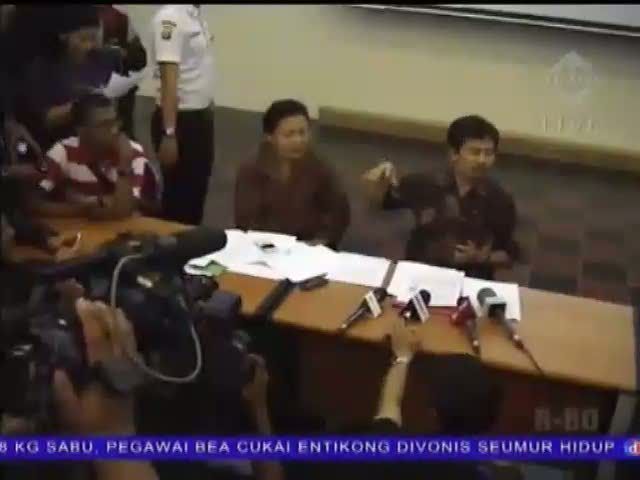 4 Lempengan Emas Milyaran Rupiah Raib