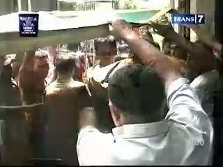 Pemakaman Robby, Korban Kecelakaan Jagorawi