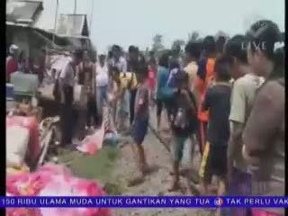 IRT Tewas Tertabrak Kereta