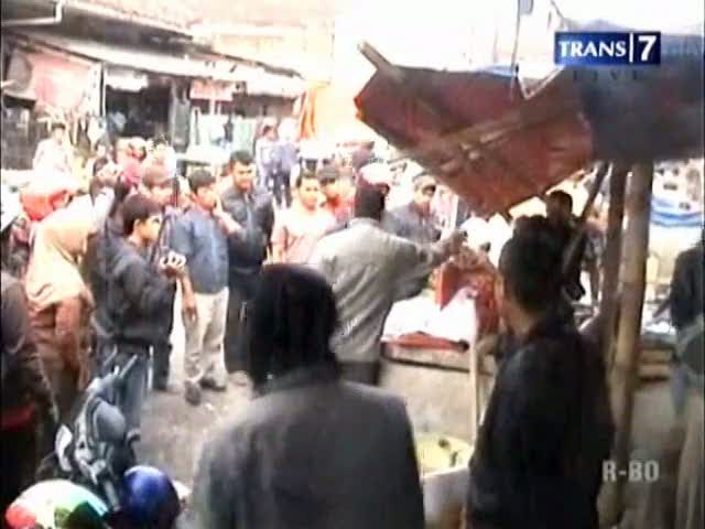 Razia Lapak Pedagang Ayam